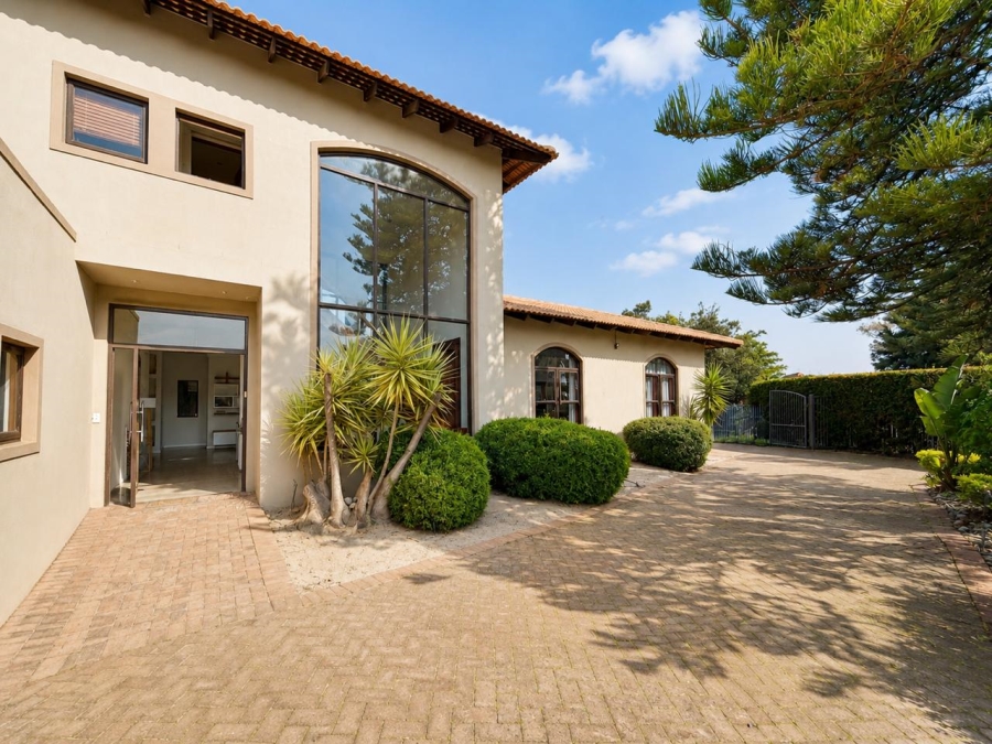 To Let 4 Bedroom Property for Rent in Klein Zevenwacht Western Cape